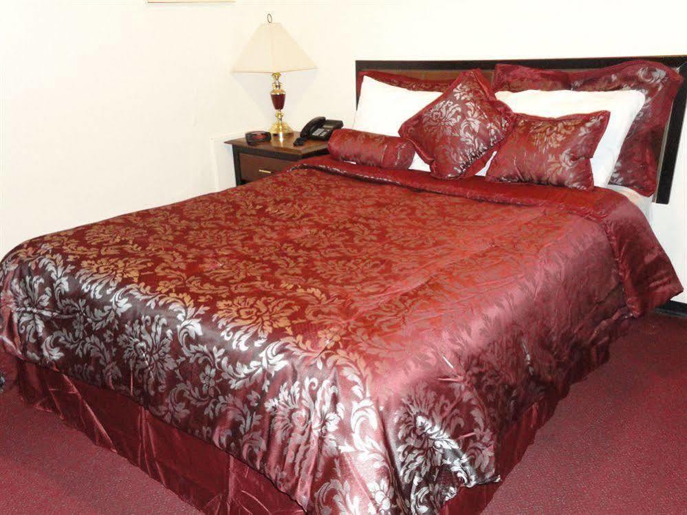 Imperial Fireside Inn Sudbury Zewnętrze zdjęcie